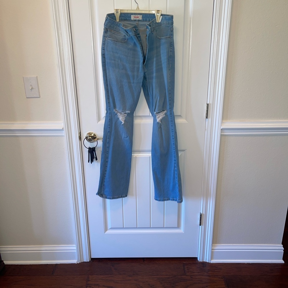 Wrangler Women's Light Blue Flare Jeans
